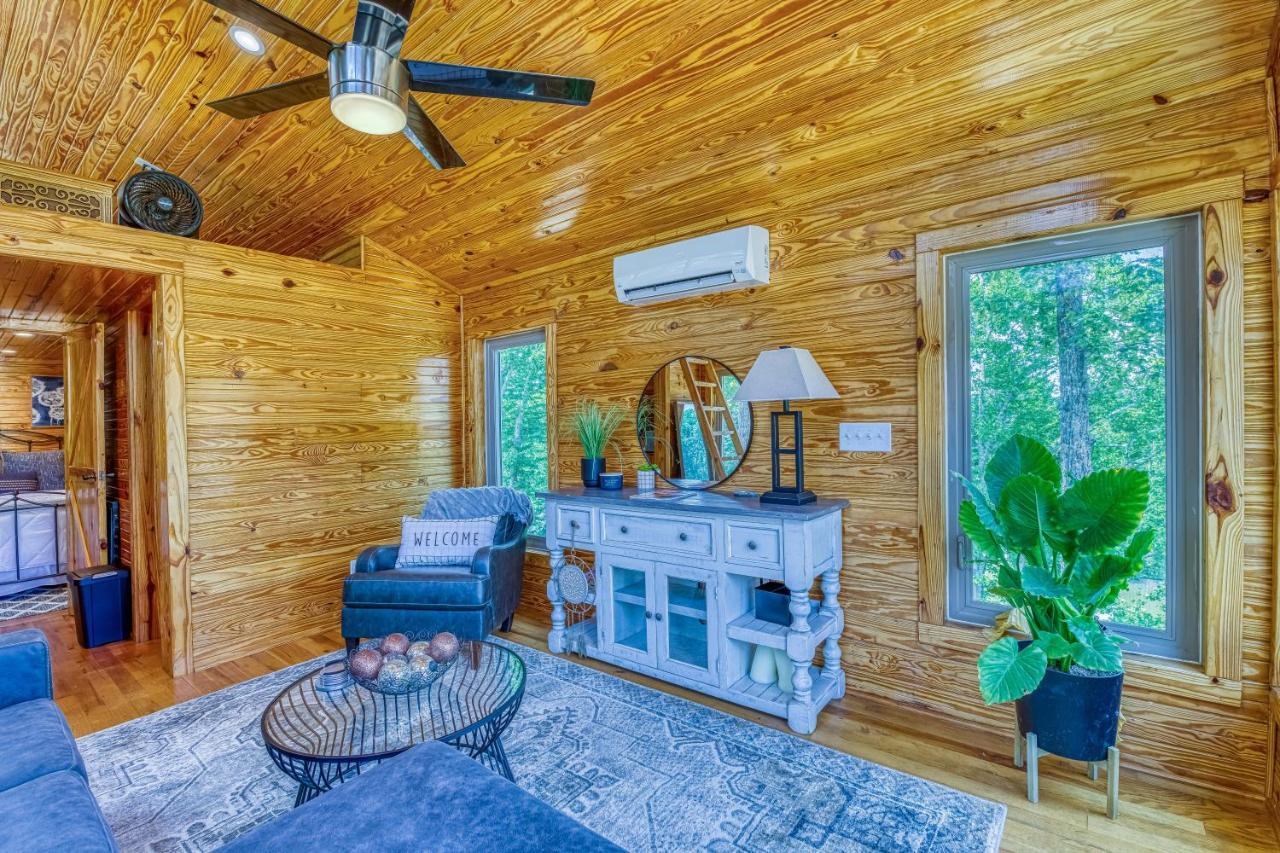 The Gemini-A Dreamy, Waterfront Tiny Cabin Rogersville Zewnętrze zdjęcie