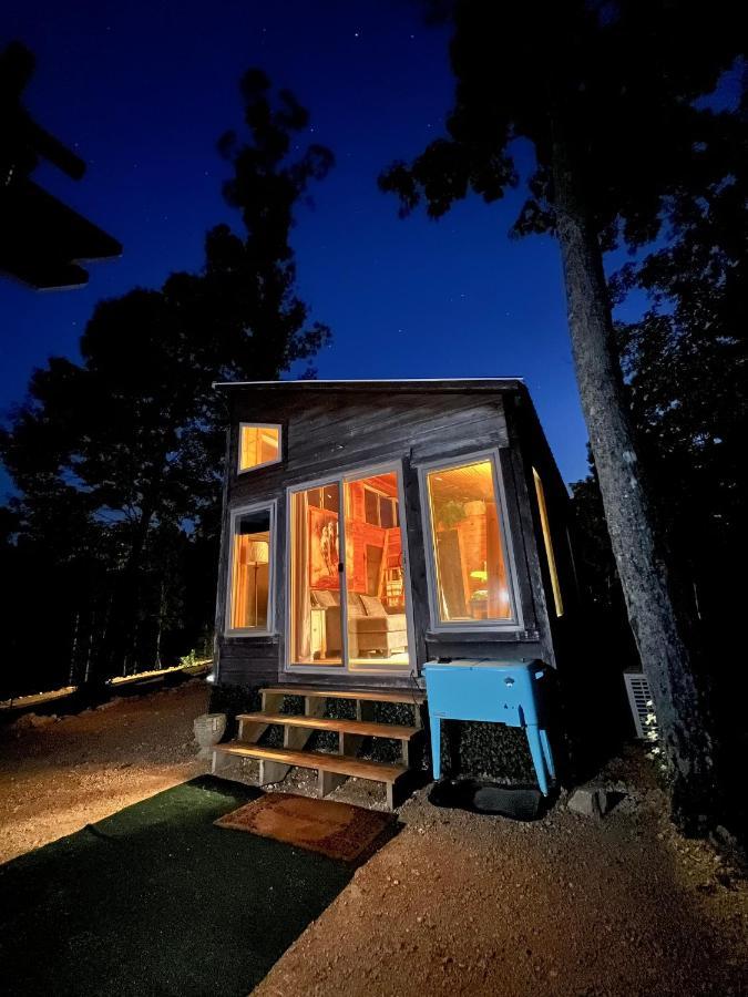 The Gemini-A Dreamy, Waterfront Tiny Cabin Rogersville Zewnętrze zdjęcie