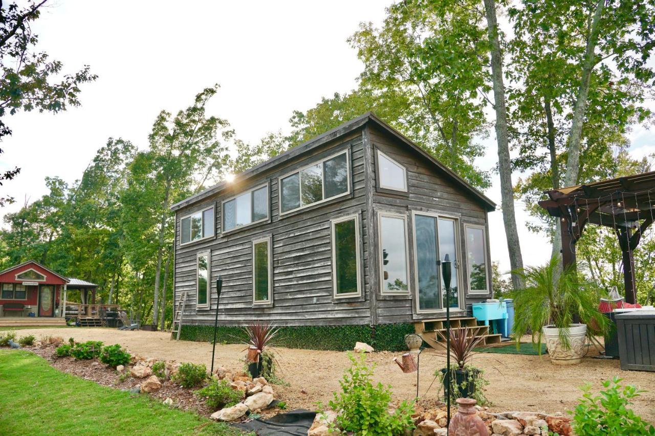 The Gemini-A Dreamy, Waterfront Tiny Cabin Rogersville Zewnętrze zdjęcie